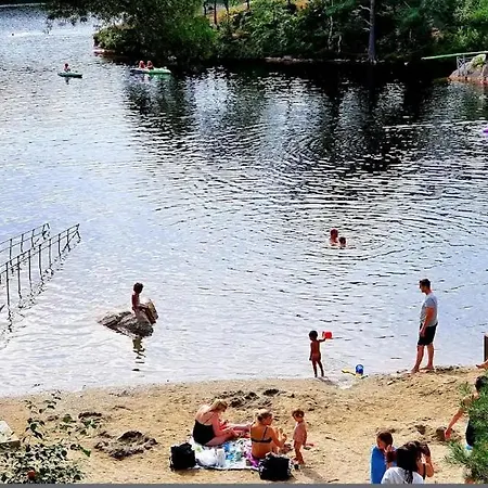 Bedroom Near City Center Ubytování v soukromí *