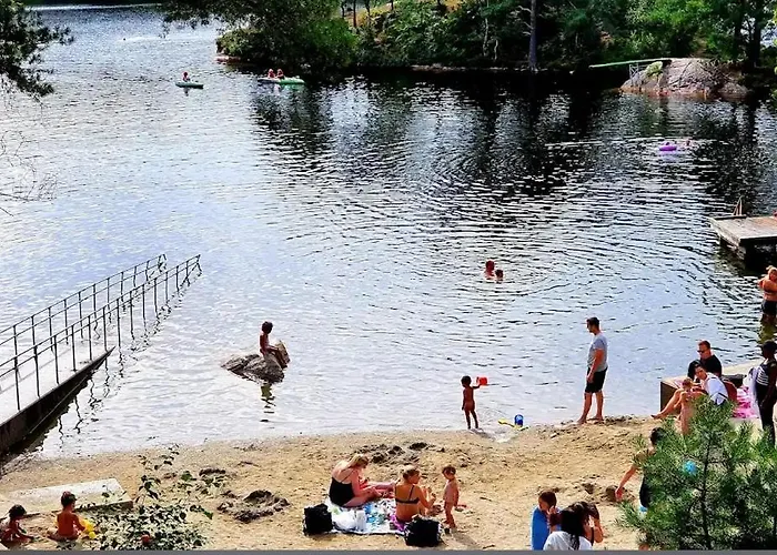 Bedroom Near City Center Privatunterkunft *